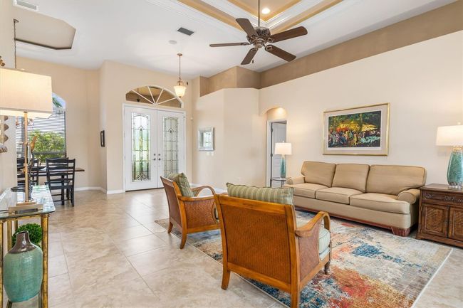 Living Room | Image 5