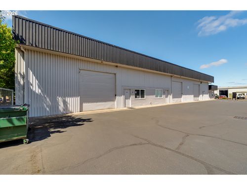 3-4224 W 7th Ave, Eugene, OR, 97402 | Card Image