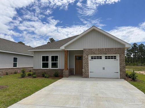 2940 N 17th Ave, Milton, FL, 32583 | Card Image