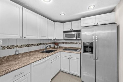 289 Dorset G, Boca Raton, FL, 33434-6111 | Card Image