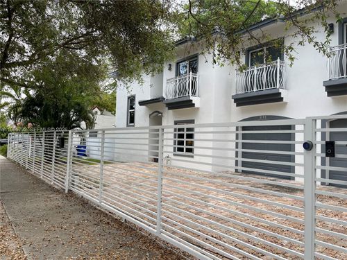 3191 Ohio St, Miami, FL, 33133-4420 | Card Image