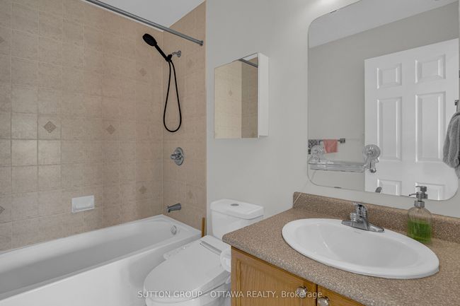 F - 241 Crestway Dr, Condo with 2 bedrooms, 2 bathrooms and null parking in Ottawa ON | Image 21
