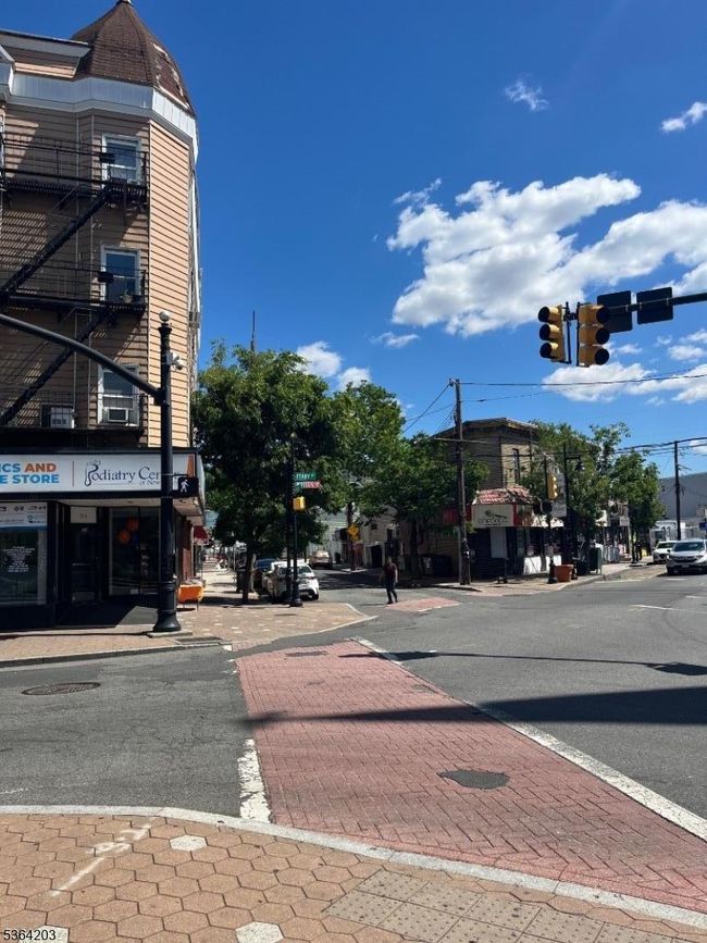 43 Merchant St, Home with 0 bedrooms, 1 bathrooms and null parking in Newark NJ | Image 15