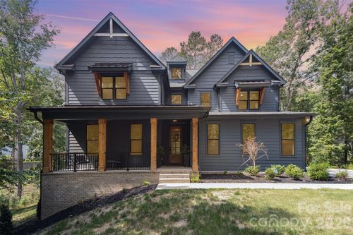 16518 Here At Last Ln, Charlotte, NC, 28278-8893 | Card Image