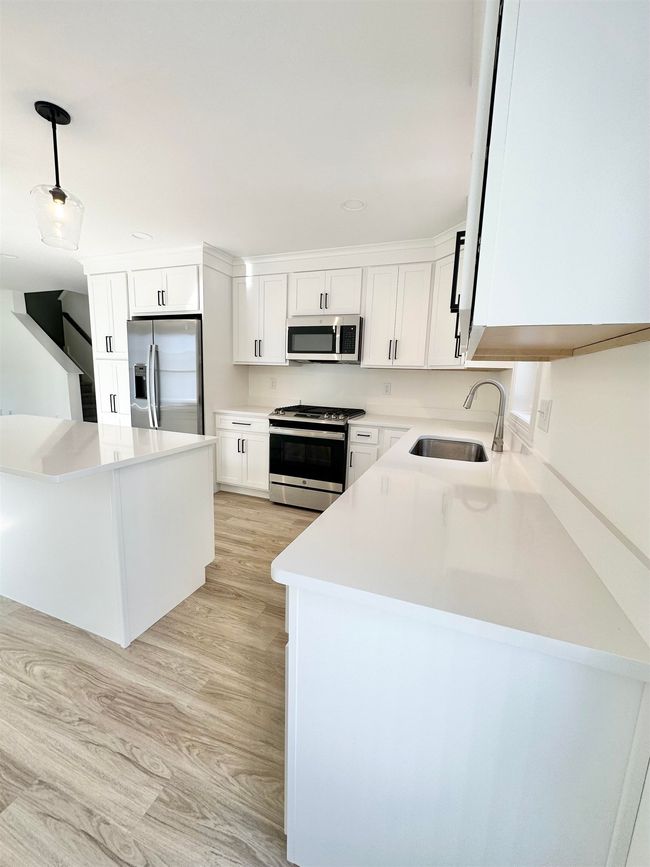 50 Copley Dr, Condo with 3 bedrooms, 3 bathrooms and null parking in Dover NH | Image 11