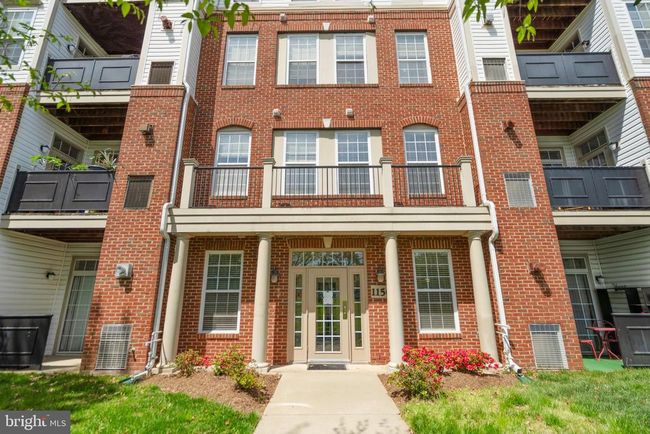 UNIT-304 - 11501 Cardoness Ln, Condo with 3 bedrooms, 2 bathrooms and null parking in FAIRFAX VA | Image 22