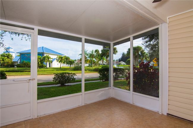 13-3 - 1914 Westminster Cir, House attached with 3 bedrooms, 2 bathrooms and null parking in VERO BEACH FL | Image 25