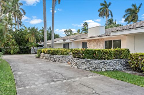 1247 Jackson St, Hollywood, FL, 33019-1519 | Card Image