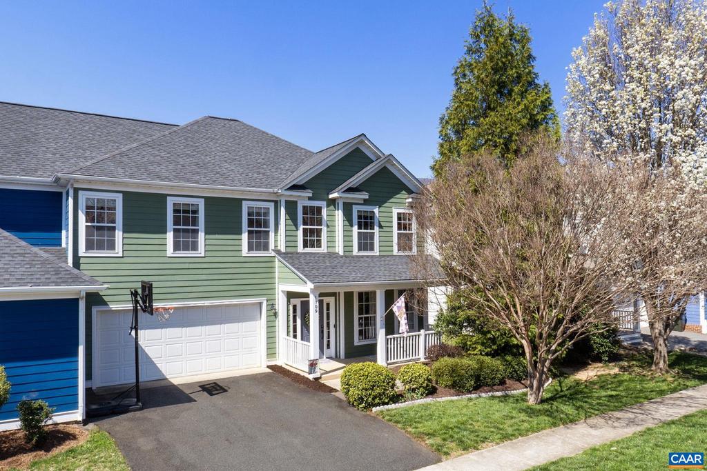 Clay Dr, Crozet, VA 22932