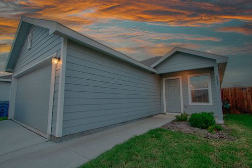 5817 Grindstone Dr, Forney, TX, 75126-3637 | Card Image