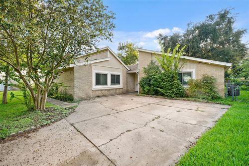 1606 Stone Lake Dr, Missouri City, TX, 77489-2154 | Card Image