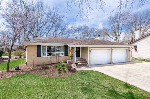 1317 Carol Ln, Naperville, IL, 60565-1233 | Card Image