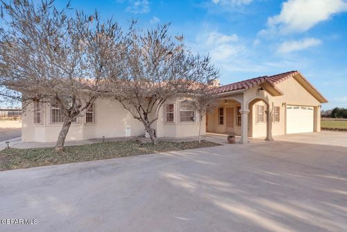15201 Alameda Ave, Fabens, TX, 79838 | Card Image