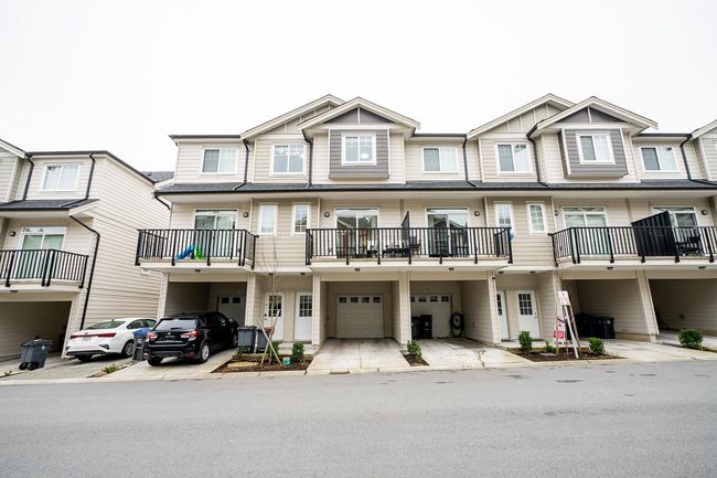 169 - 13898 64 Avenue, Townhouse with 4 bedrooms, 3 bathrooms and null parking in Surrey BC | Image 1