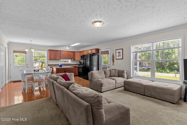 233 Ne 70 Th St, House other with 3 bedrooms, 2 bathrooms and null parking in Oak Island NC | Image 7