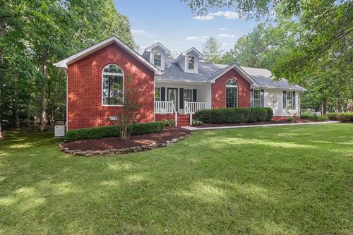 1152 Forest Dr, Crossville, TN, 38555-8808 | Card Image