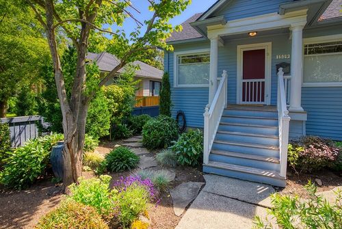 1519 Oakes Avenue, Everett, WA, 98201 | Card Image