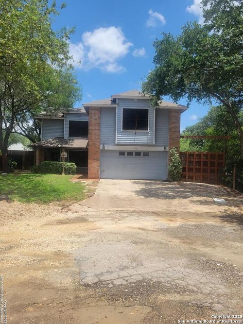 7730 Barren Ridge Dr, San Antonio, TX, 78239-3915 | Card Image