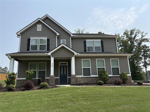 200 Darien Dr, Senoia, GA, 30276-2365 | Card Image