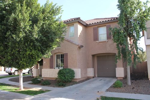 1513 E Mobile Ln, Phoenix, AZ, 85040-2396 | Card Image