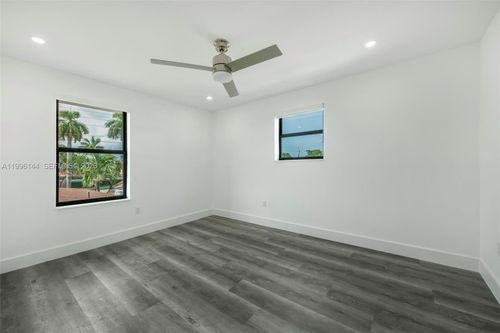 b-10370 Sw 24th St, Miami, FL, 33165 | Card Image