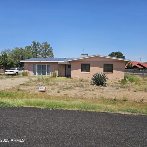 1215 E Justin St, Pearce, AZ, 85625-4037 | Card Image
