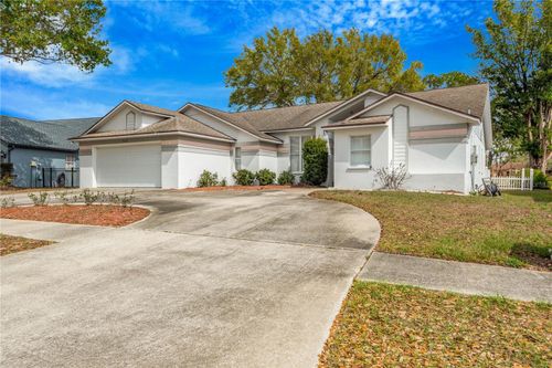 2626 Crestfield Dr, VALRICO, FL, 33596-5700 | Card Image