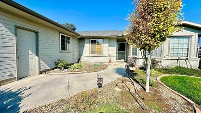 403-C-ST - 1100 Burnett, House other with 3 bedrooms, 2 bathrooms and 2 parking in Nampa ID | Image 2