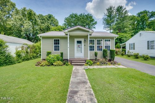 708 Well St, Elizabethton, TN, 37643-4342 | Card Image
