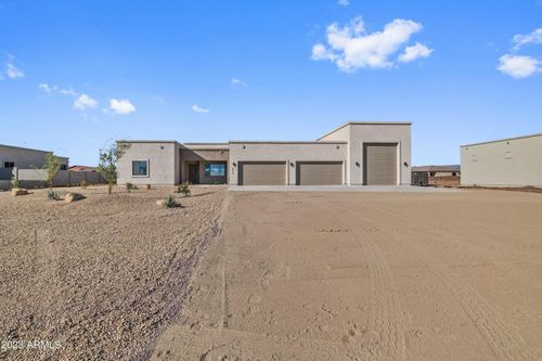2526 W Fernwood Dr, Phoenix, AZ, 85086-4375 | Card Image