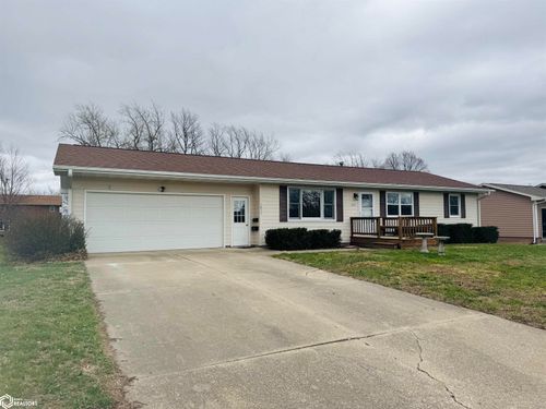 1011 N Mulberry St, Creston, IA, 50801-1732 | Card Image