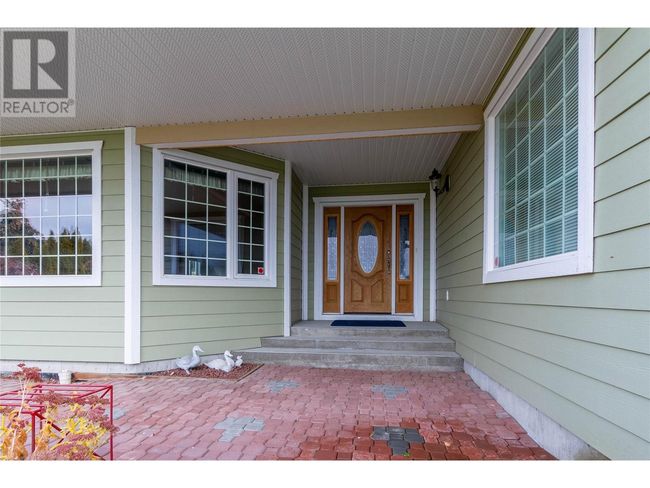 7603 Baker Hogg Rd, House other with 3 bedrooms, 3 bathrooms and 2 parking in North Okanagan Rd Rural BC | Image 40