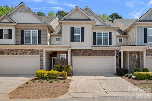 2207 Whitford Ln, Charlotte, NC, 28210-4486 | Card Image