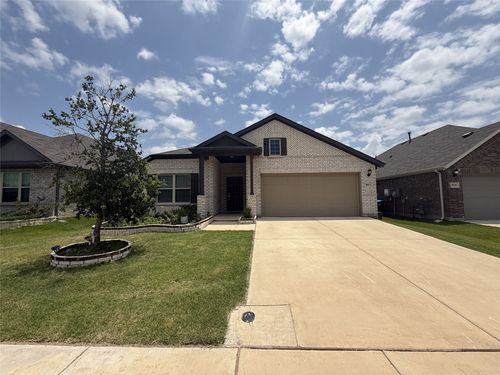 8932 Lantana Meadow Dr, Fort Worth, TX, 76131-1932 | Card Image