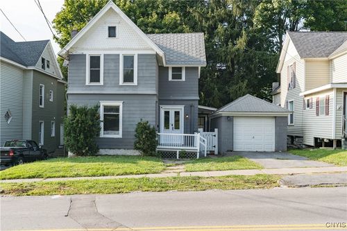 221 E Main St, Watertown, NY, 13601-2016 | Card Image