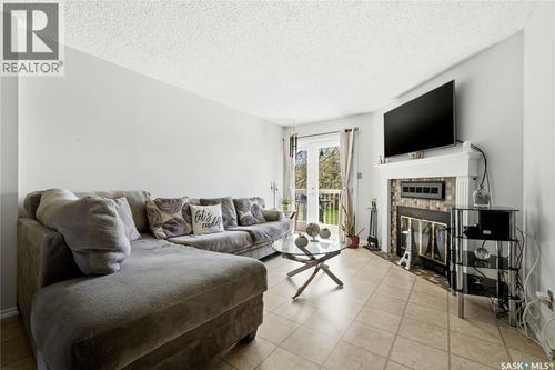 6427 Rochdale Blvd, Regina, SK, S4X2Y9 | Card Image