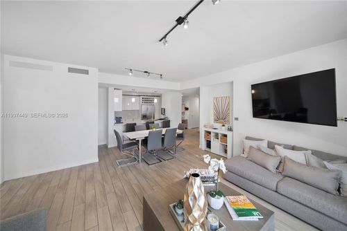 apt-1617-999 Sw 1st Ave, Miami, FL, 33130-3441 | Card Image