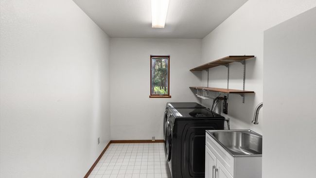 17353 Nighthawk Ln, House other with 3 bedrooms, 3 bathrooms and null parking in Frenchtown MT | Image 8