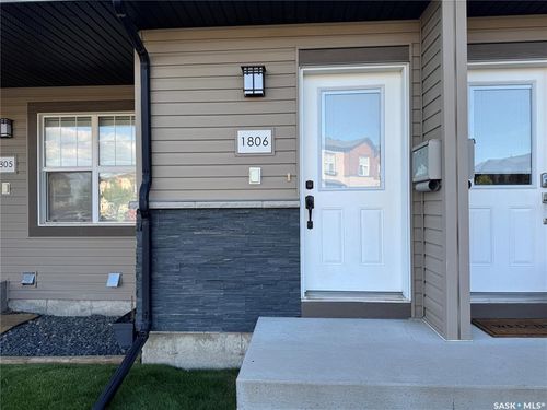 1806-1015 Patrick Cres, Saskatoon, SK, S7W0M5 | Card Image