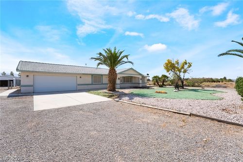 3631 S Blagg Rd, Pahrump, NV, 89048-3770 | Card Image