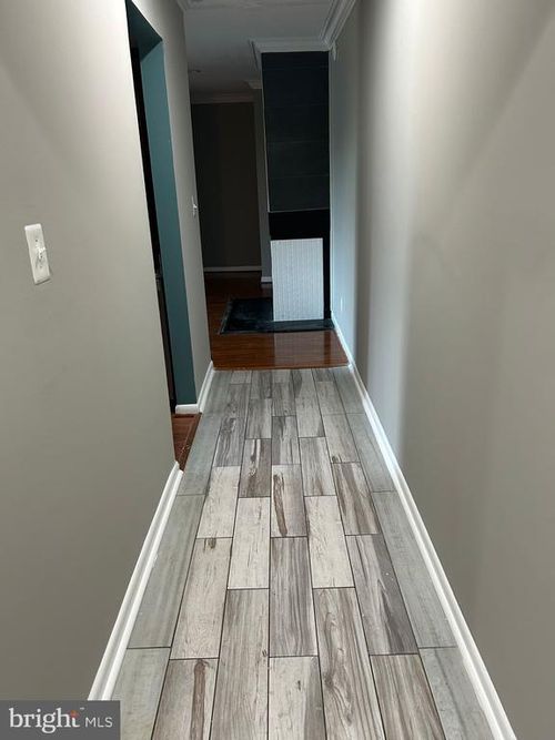 11-k35-6085 Majors Ln, COLUMBIA, MD, 21045-4153 | Card Image