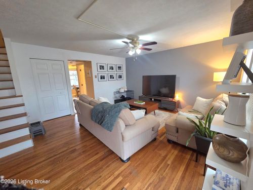 2821 Bexley Ct, Louisville, KY, 40206-2207 | Card Image
