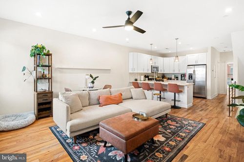 2-1215 N 5th St, PHILADELPHIA, PA, 19122-4301 | Card Image