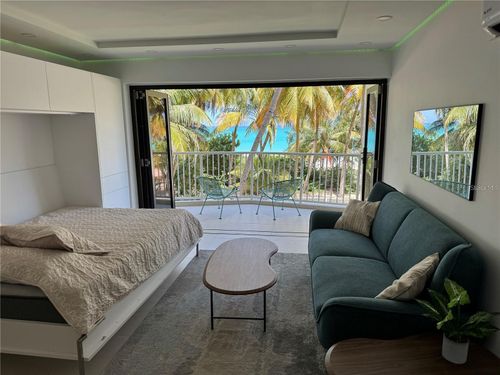 l202-4633 Ave Isla Verde, Carolina, PR, 00979-5304 | Card Image