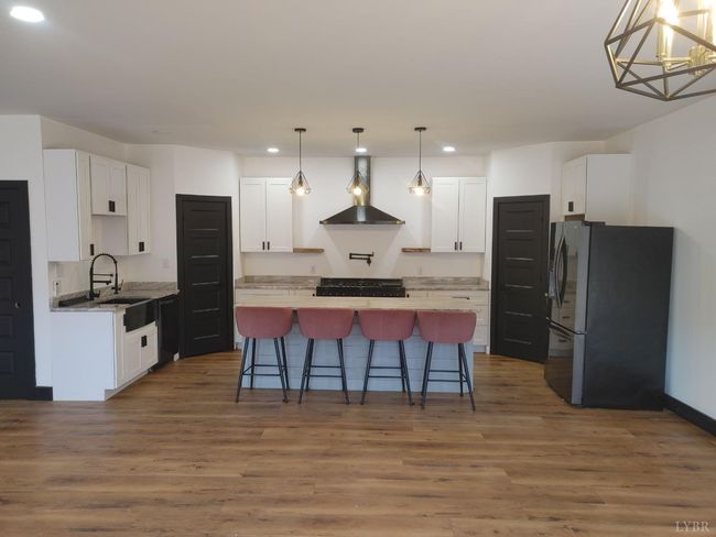 8915 Charlemont Rd, House other with 3 bedrooms, 3 bathrooms and null parking in Goode VA | Image 10