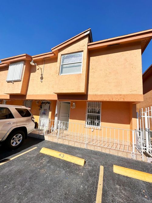 43-1701 W 42nd Place, Hialeah, FL, 33012 | Card Image