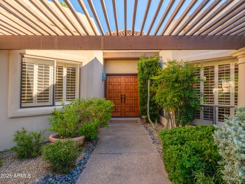 2537 E Vogel Ave, Phoenix, AZ, 85028-4729 | Card Image
