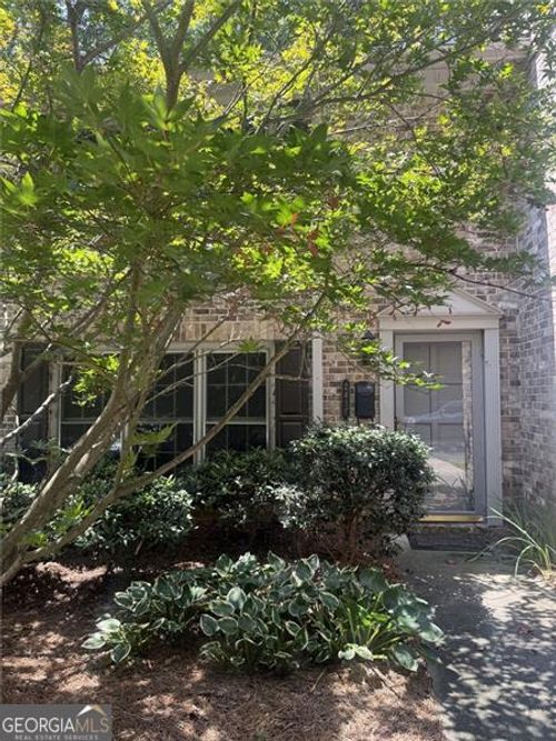 2436 Northlake Ct Ne, Atlanta, GA, 30345-2226 | Card Image