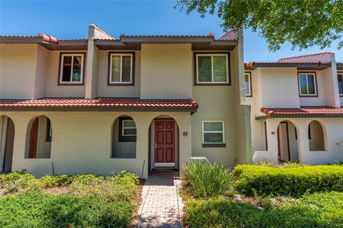 3118 Magic Kingdom Ct, KISSIMMEE, FL, 34746-5581 | Card Image