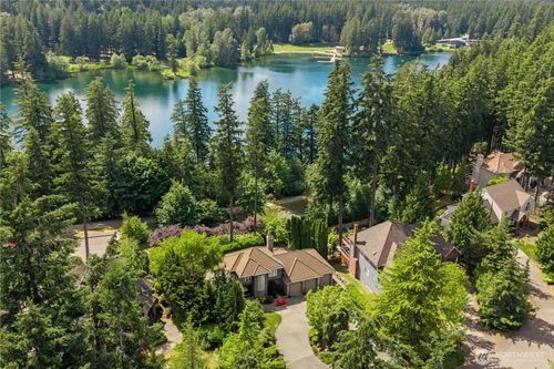 25108 234th Ave Se, Maple Valley, WA, 98038-6096 | Card Image
